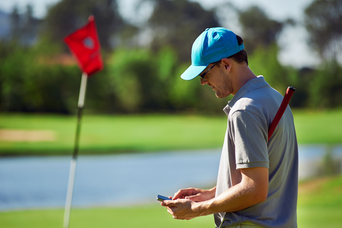 17 Best Golf GPS Handhelds