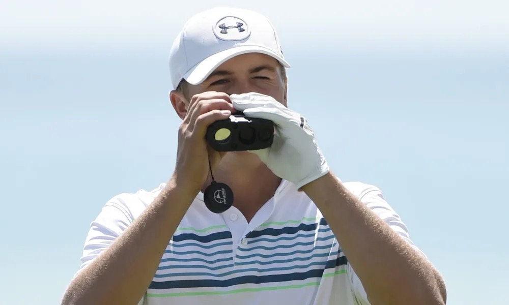 What are Golf Rangefinders and How much Range do they add?